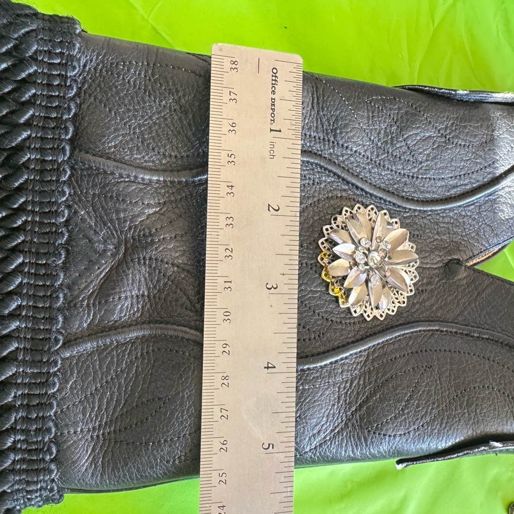 Nocona Cowboy Boot Leather Western
Fringe Bag - Picture 11 of 14
